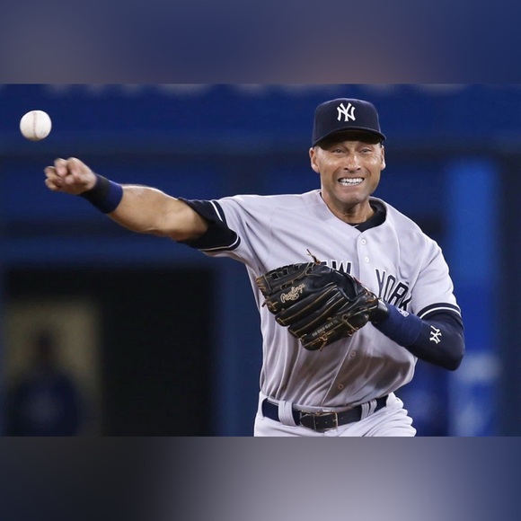 Nike Authentic New York Yankees Derek Jeter #2 Gray MLB Jersey Men’s Sz: XL - Picture 3 of 8